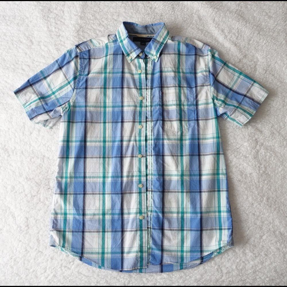Tommy Hilfiger Vintage Plaid Button Down